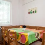 Nevia Appartement Makarska